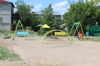 Депутаттық қызмет. Сайлаушылардың аманаттарын орындай отырып